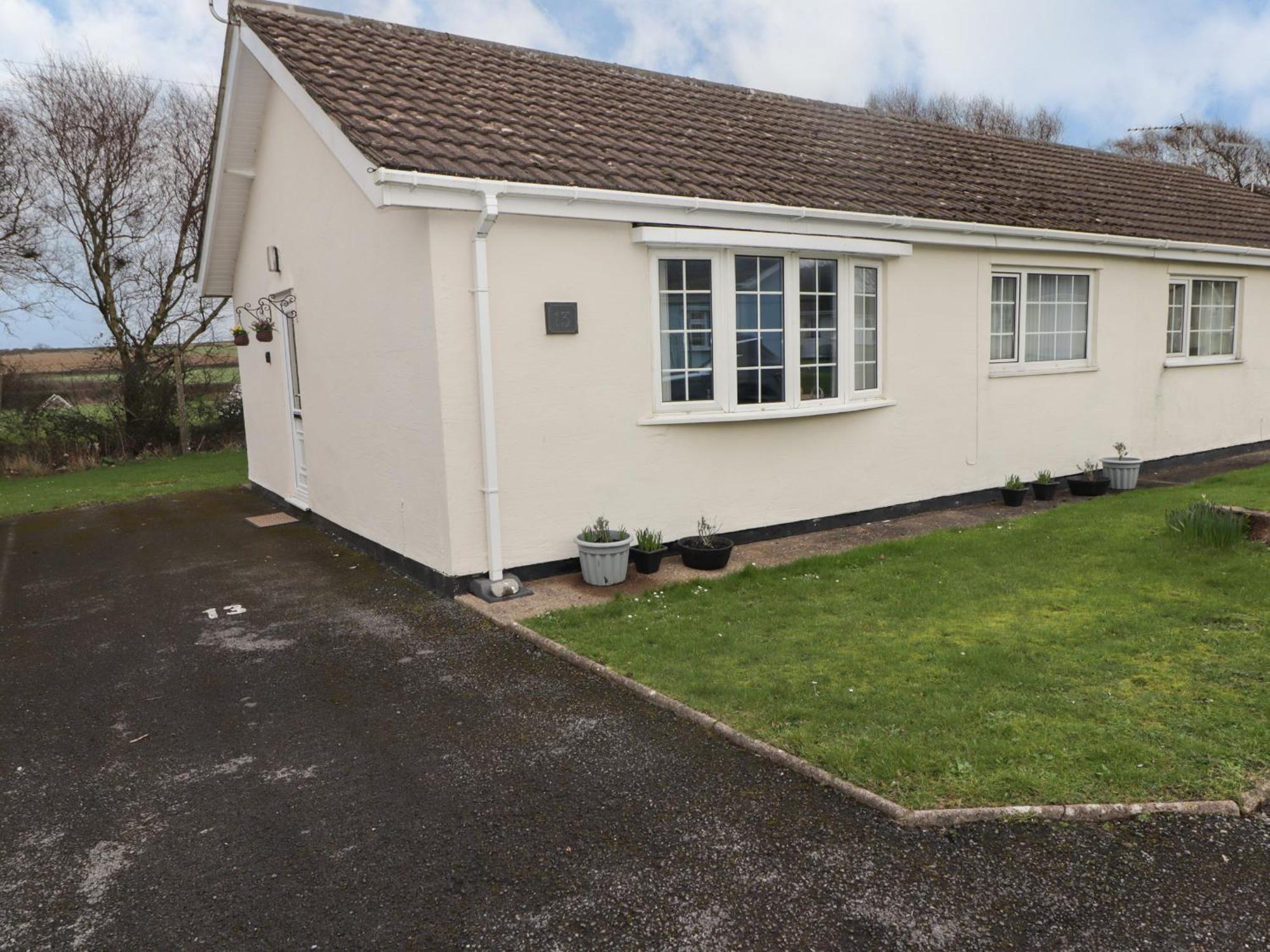 13 Gower Holiday Village スウォンジー エクステリア 写真