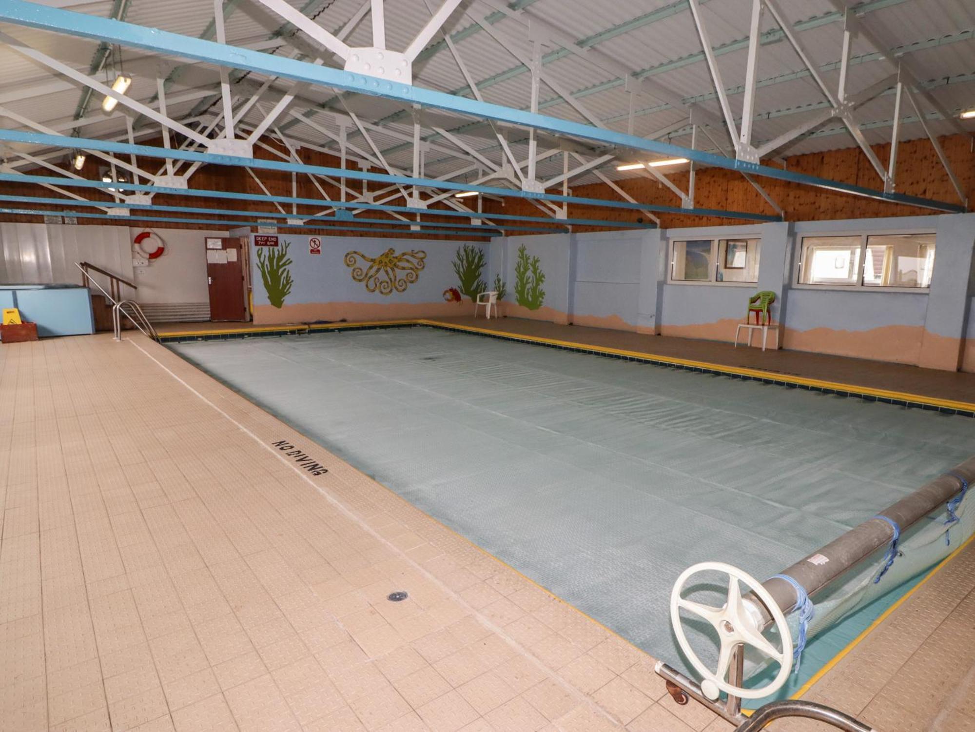 13 Gower Holiday Village スウォンジー エクステリア 写真