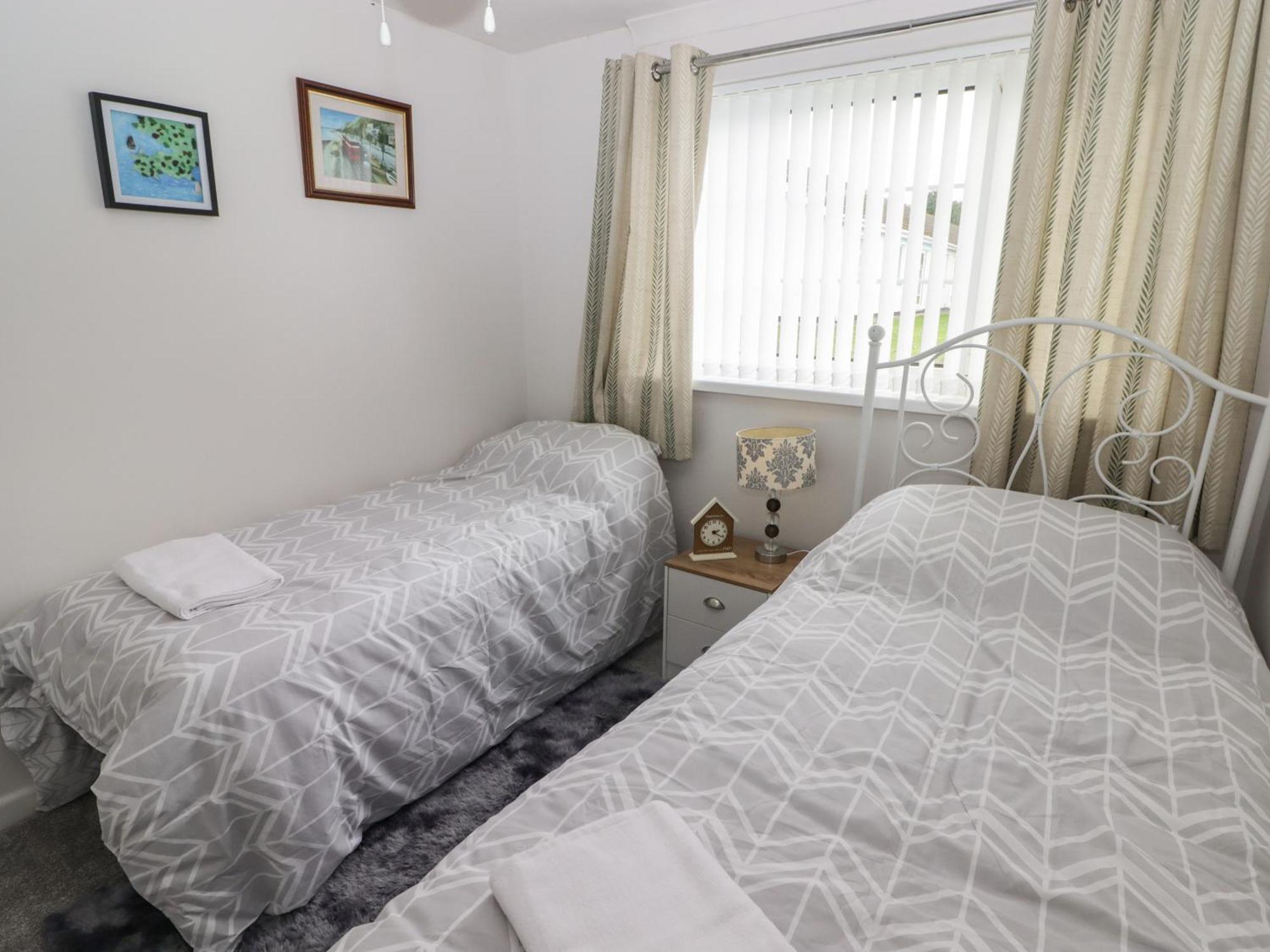 13 Gower Holiday Village スウォンジー エクステリア 写真